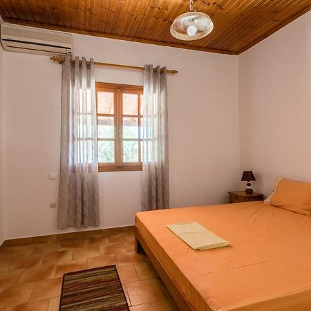 Sophia'S Apartment Stoupa Exterior photo